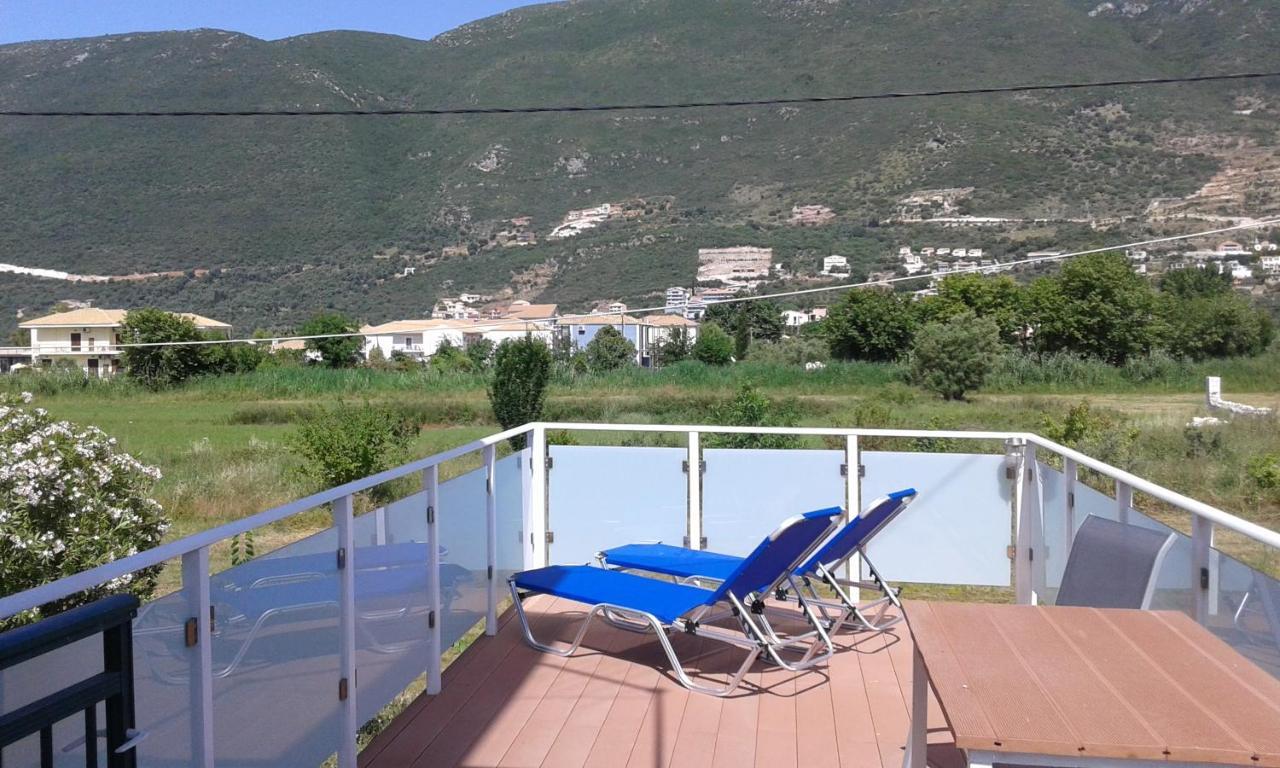 Queen Bay Studios Vasiliki  Exterior photo