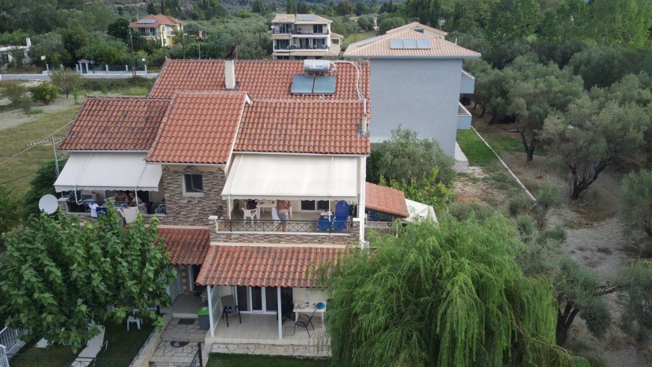 Queen Bay Studios Vasiliki  Exterior photo