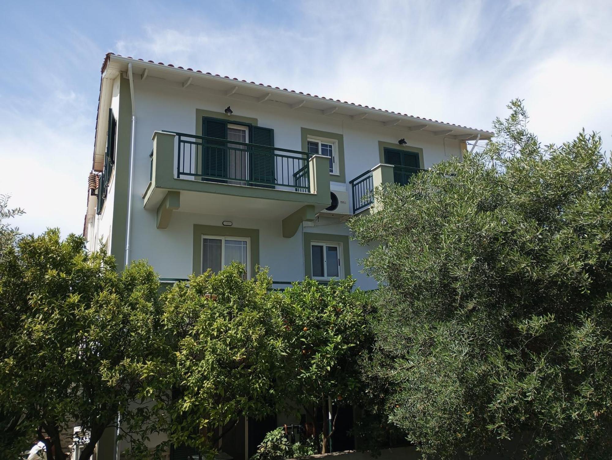Queen Bay Studios Vasiliki  Exterior photo