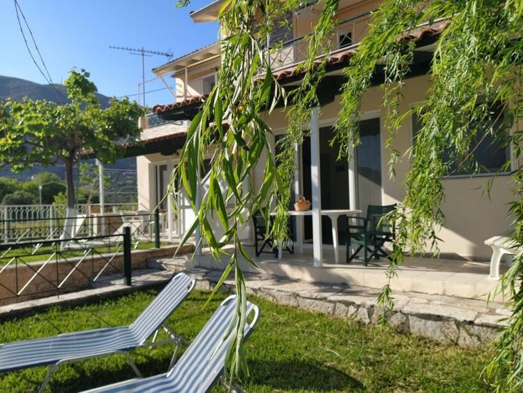 Queen Bay Studios Vasiliki  Exterior photo